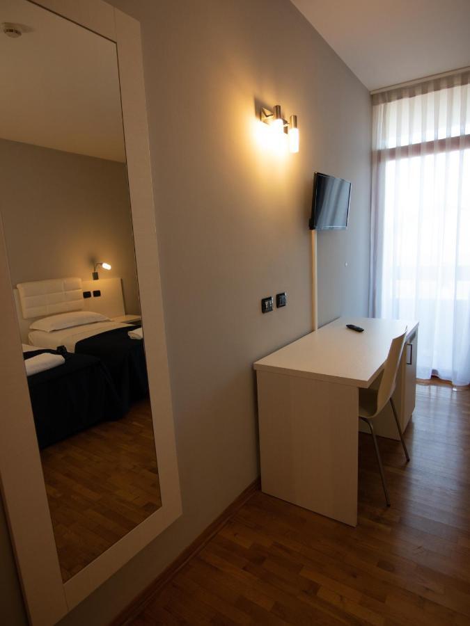 Master Hotel Reggio Emilia Exteriér fotografie